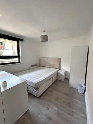 Photo 6- click for photo gallery